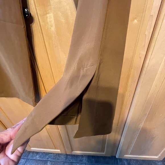 Light Brown Womans Pants - Picture 2 of 12